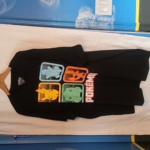 NWT T SHIRT POKEMON